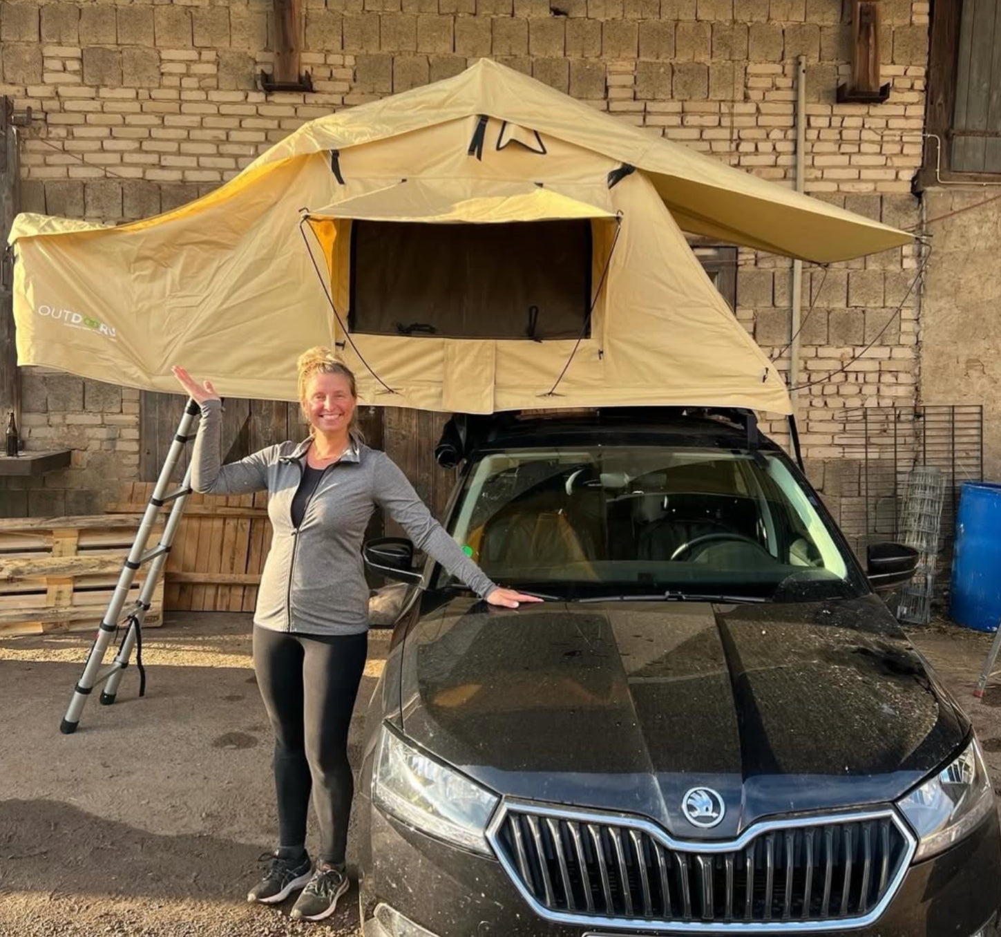 Solo-Trip oder Mädels-Wochenende: Dein Dachzelt, deine Regeln, deine Freiheit!